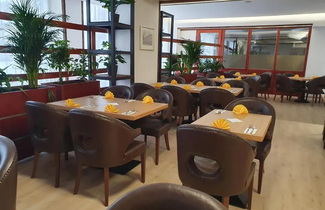 Ubytování Hanka v hotelovém pokoji C408-1